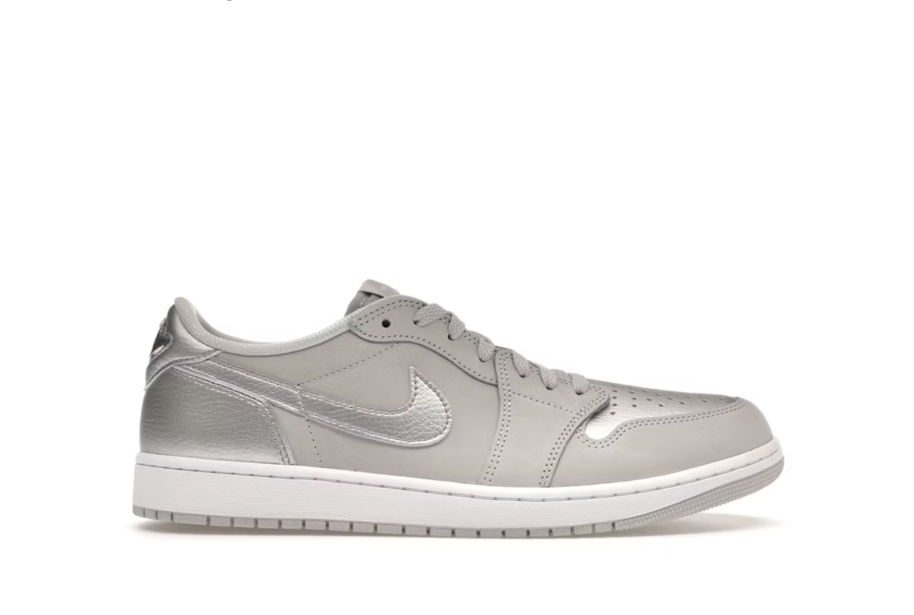 Jordan 1 Retro Low OG Metallic Silver