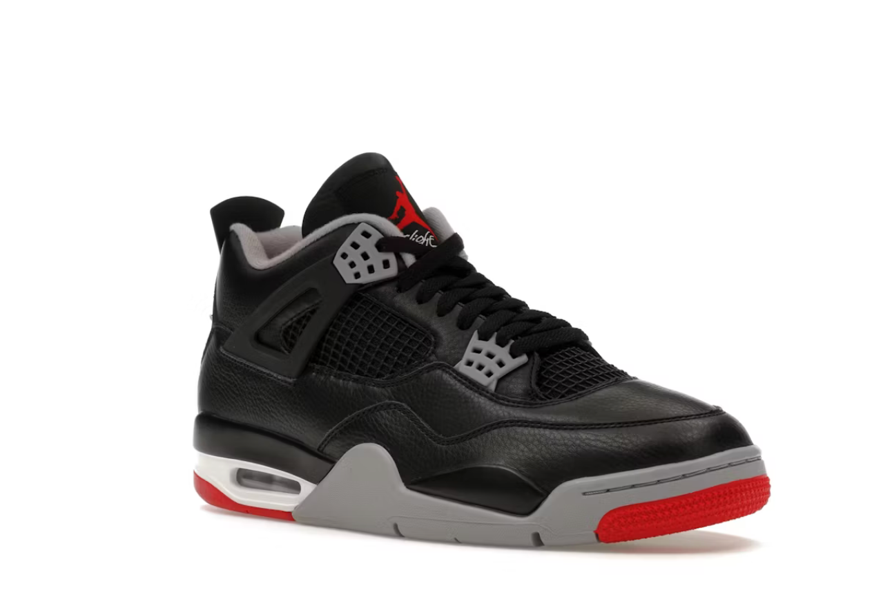 Jordan 4 Retro Bred reinventato