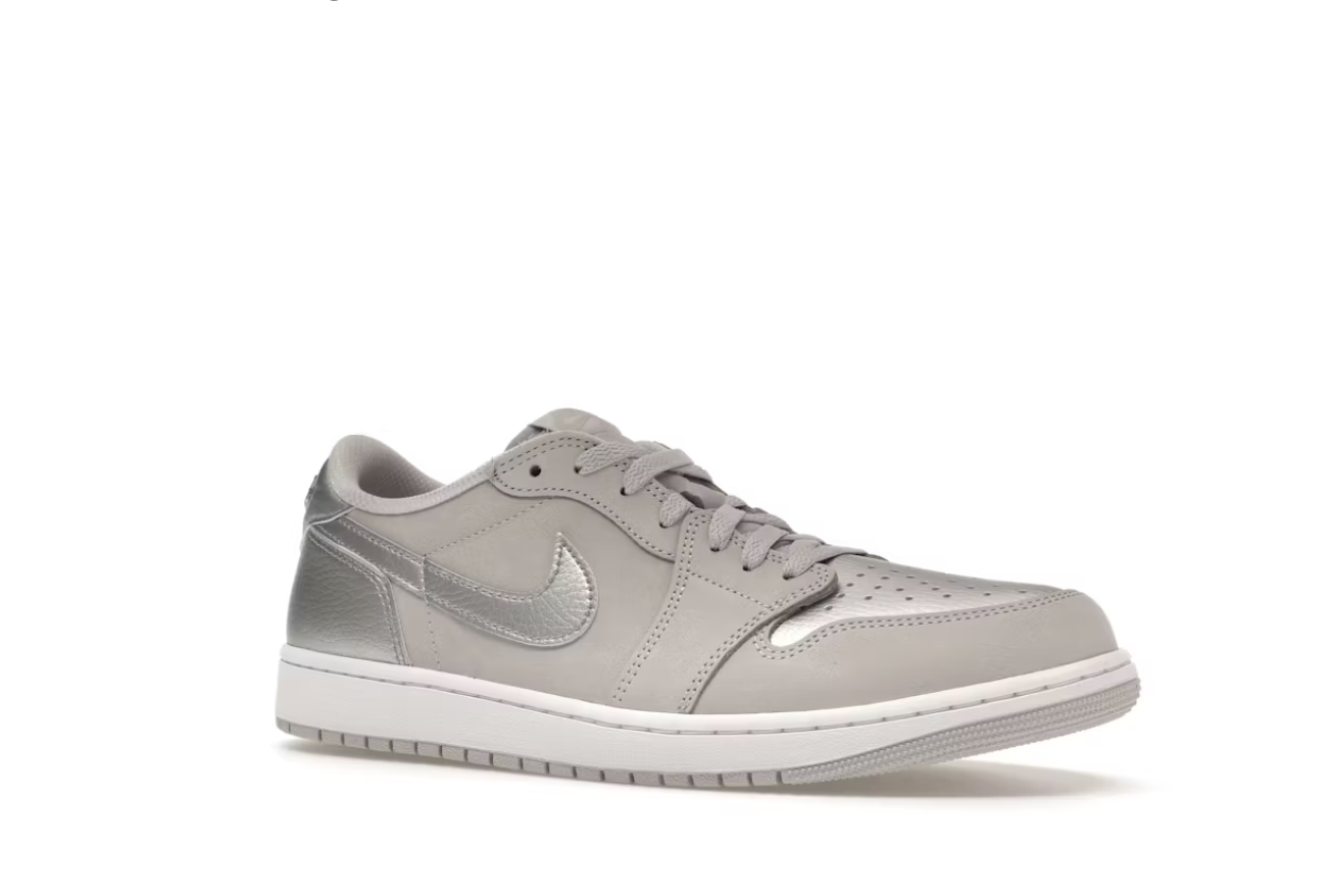 Jordan 1 Retro Low OG Metallic Silver