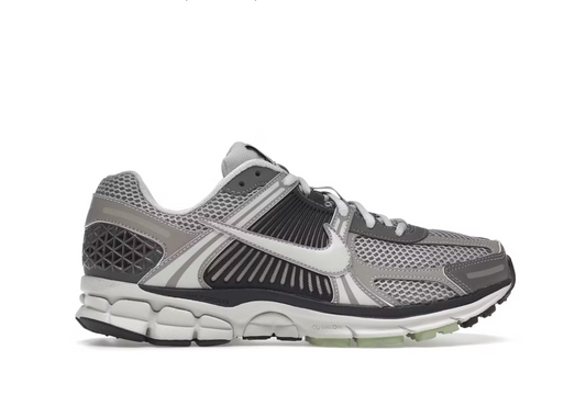 Nike Zoom Vomero 5 Cobblestone Flat Pewter