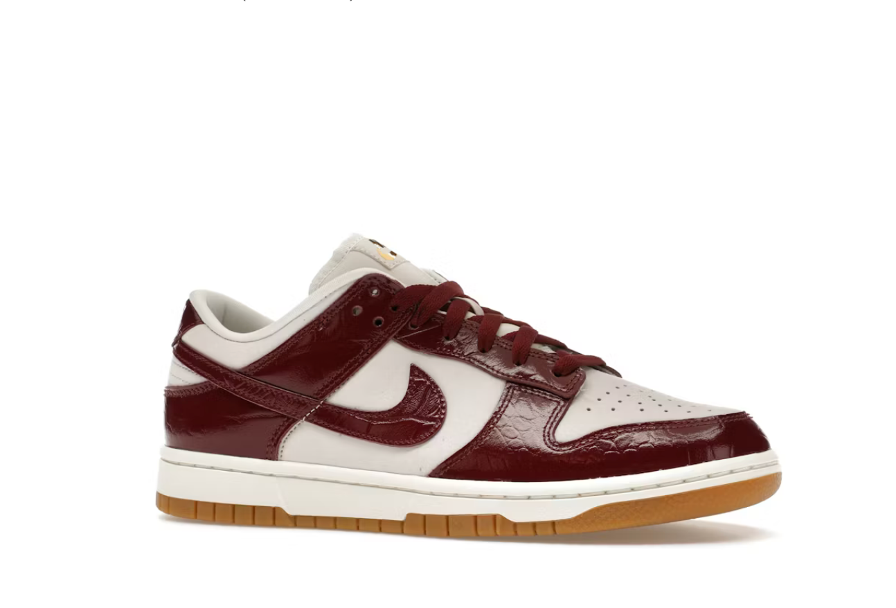 Nike Dunk Low LX Dark Team Rosse