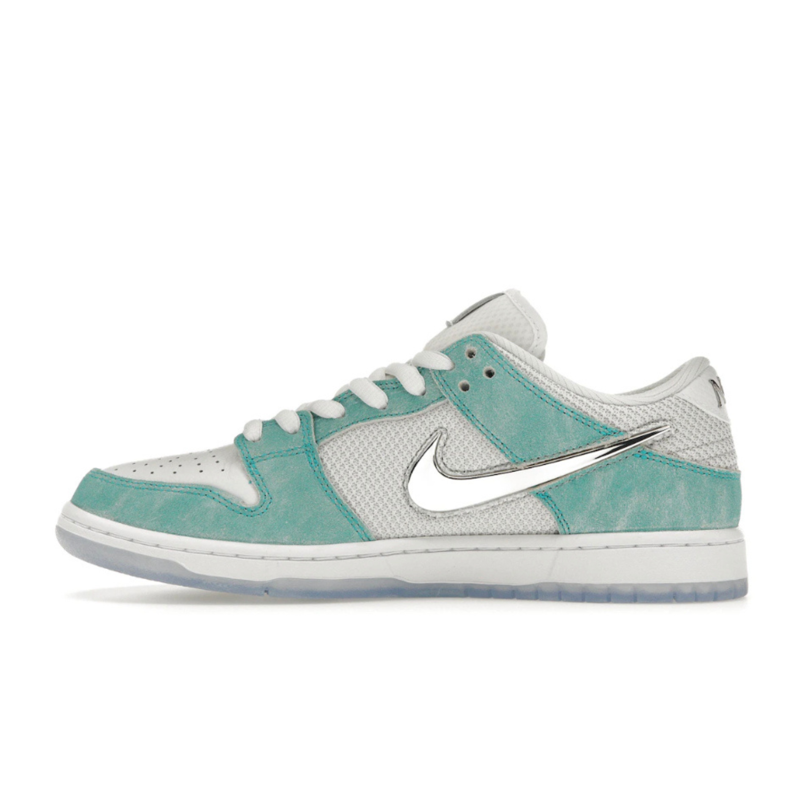 Nike SB Dunk Low April