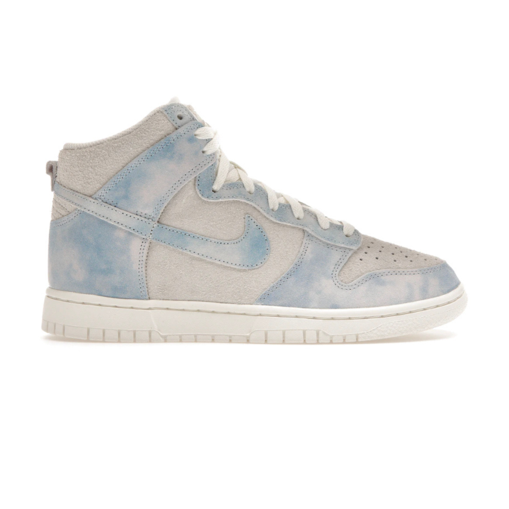 Nike Dunk High SE Clouds Celestine Blue