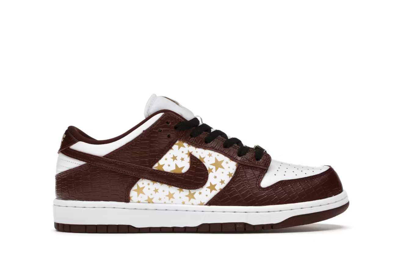 Nike SB Dunk Low Supreme Stars Barkroot Brown