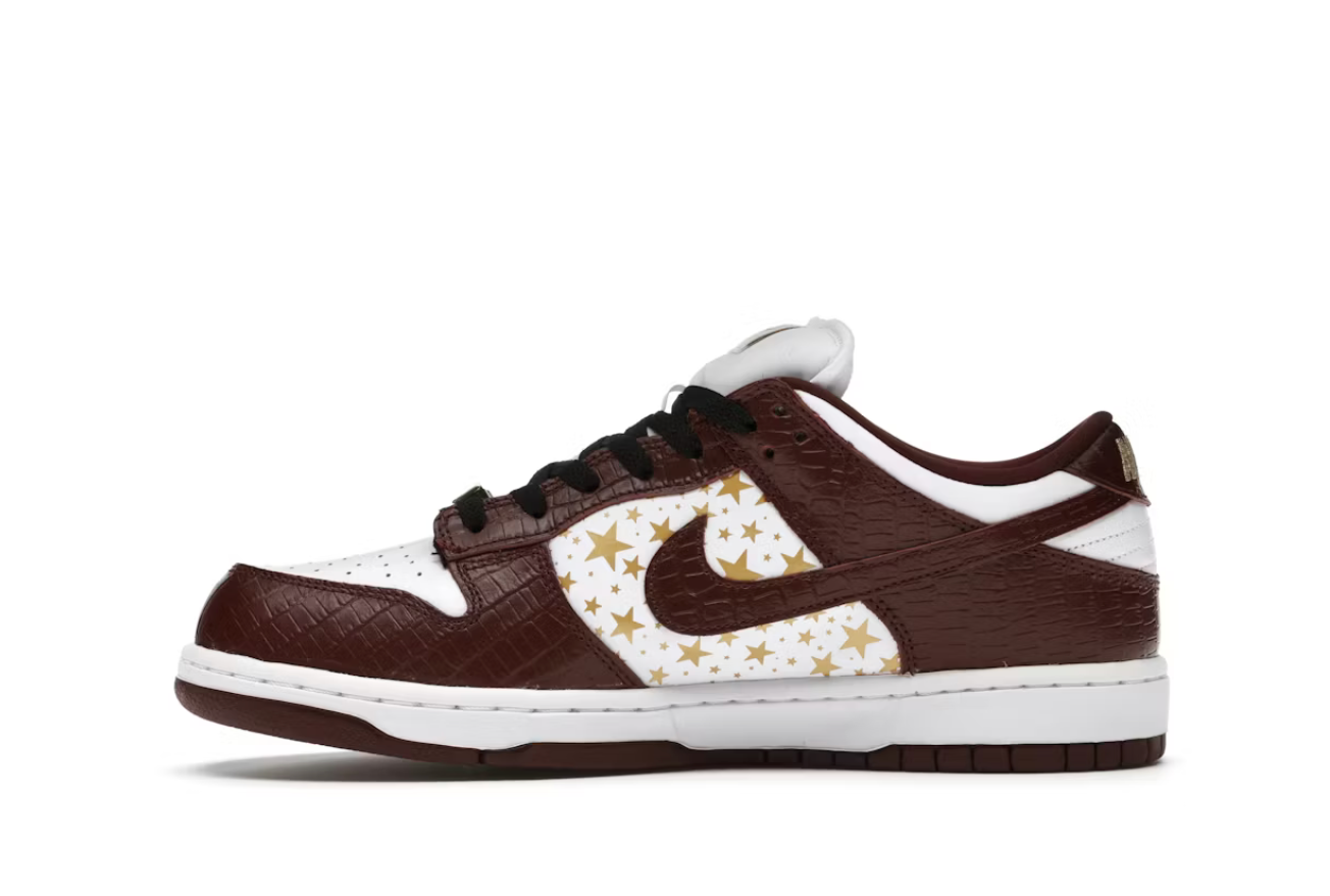 Nike SB Dunk Low Supreme Stars Barkroot Brown