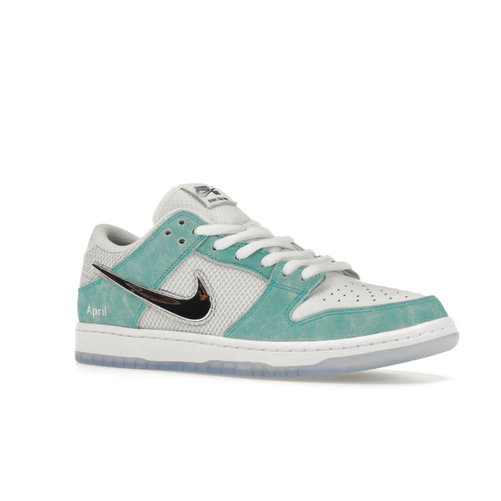 Nike SB Dunk Low April