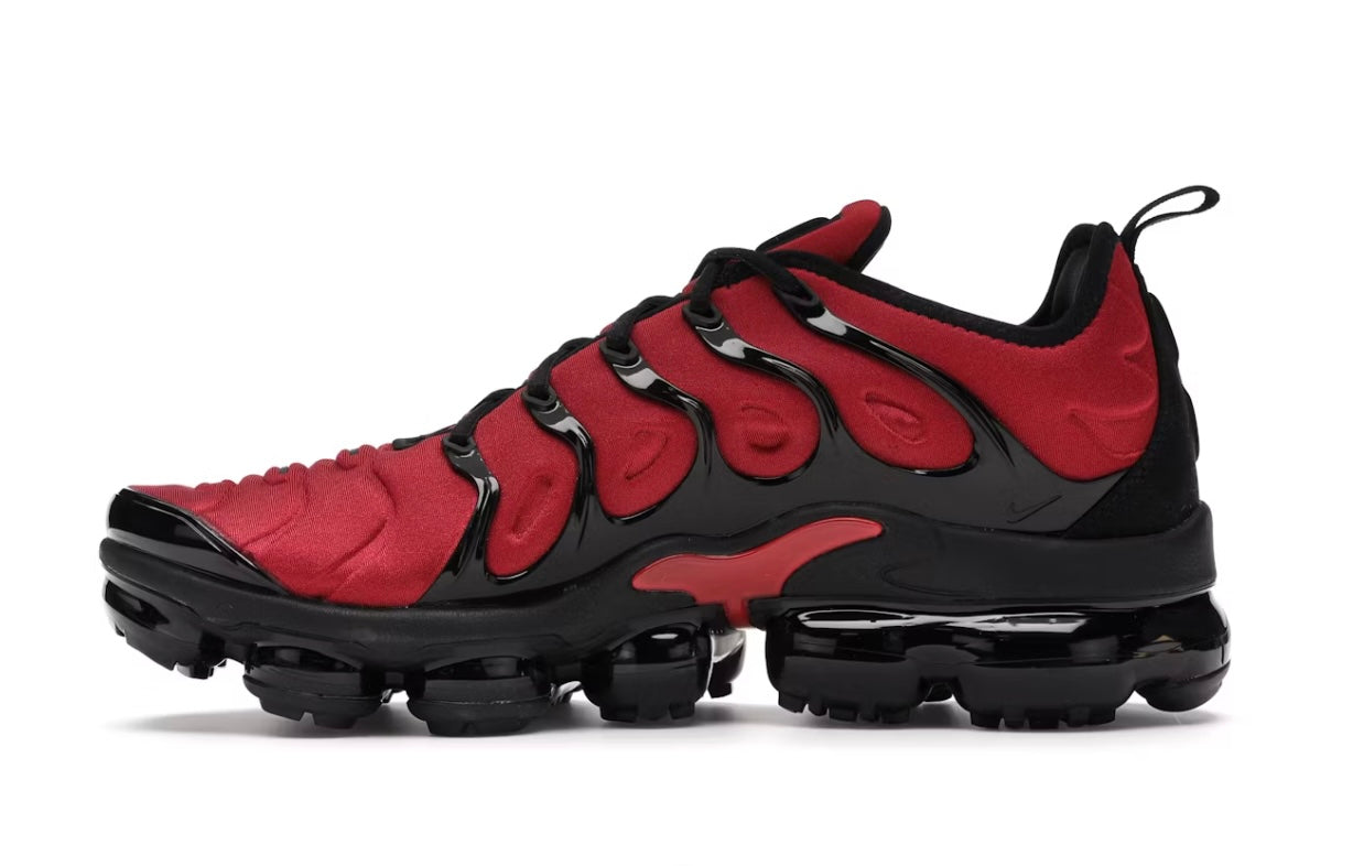 Nike Air VaporMax Plus University Red Black