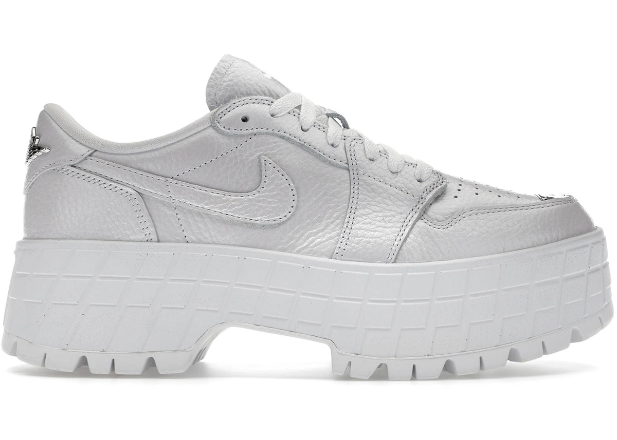 Jordan 1 Brooklyn Low White Metallic Silver - main view