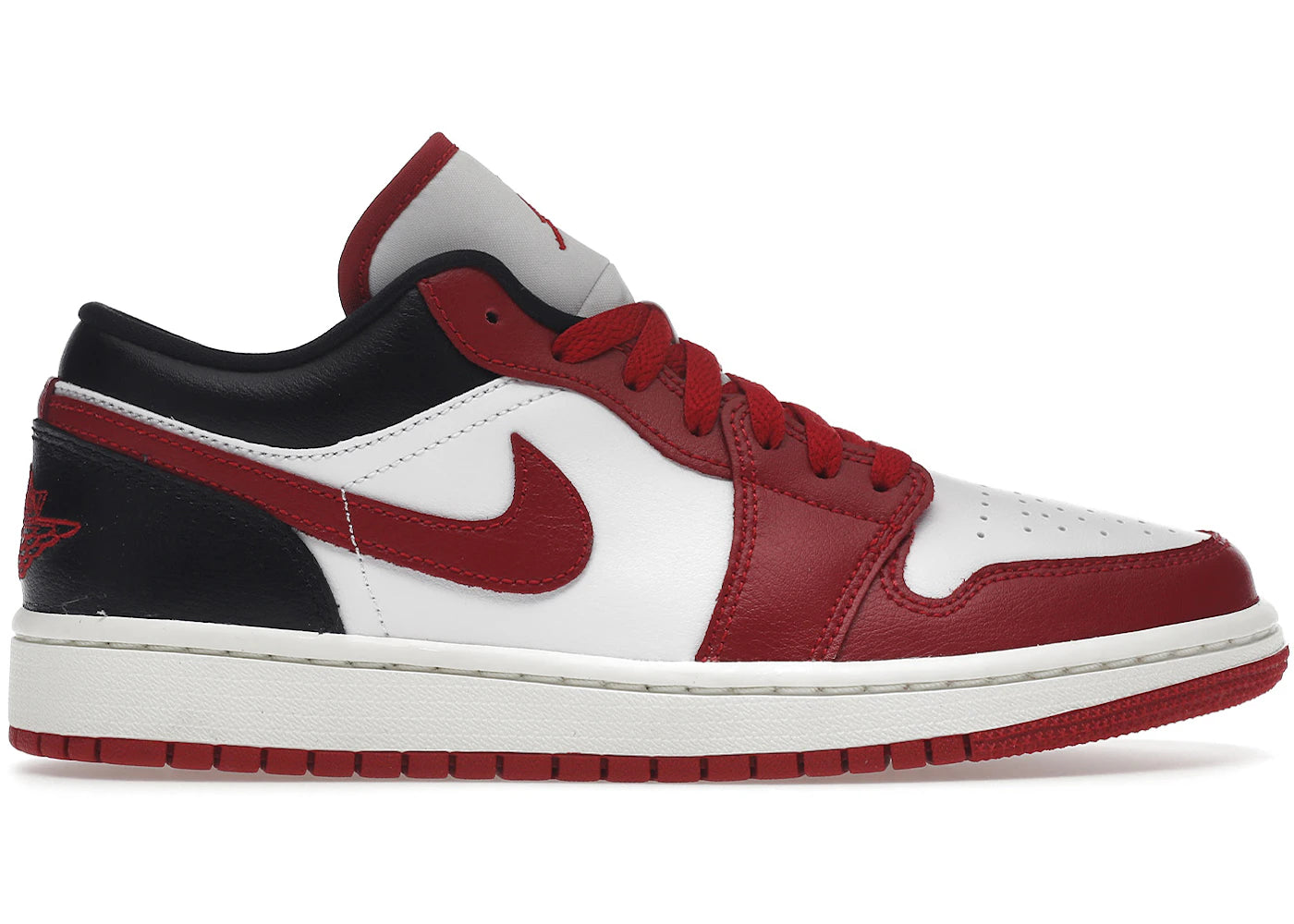 Jordan 1 Low-Reverse Black Toe (Women's)