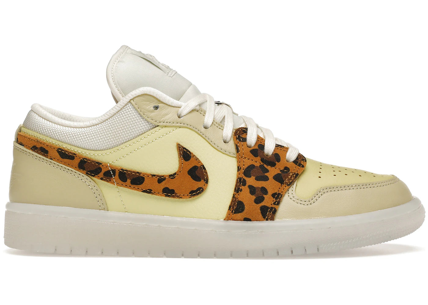 Jordan 1 Low-SNKRS Day (Women's)