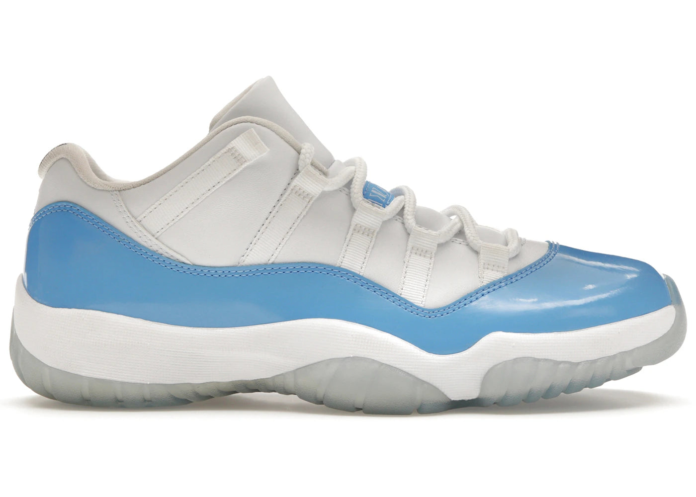 Jordan 11 Retro Low-University Blue (2017)