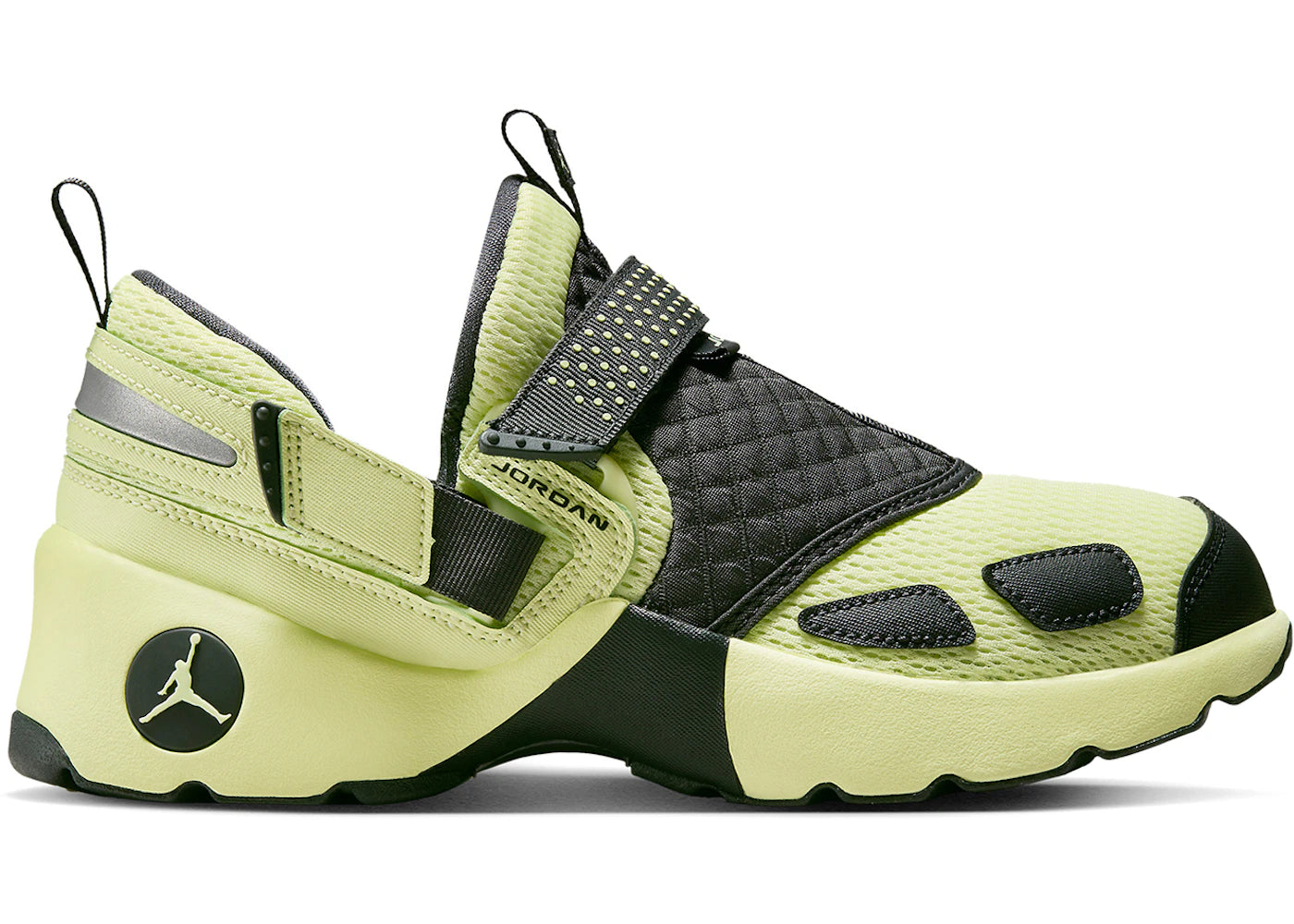 Jordan Trunner LX-Luminous Green (Women's)