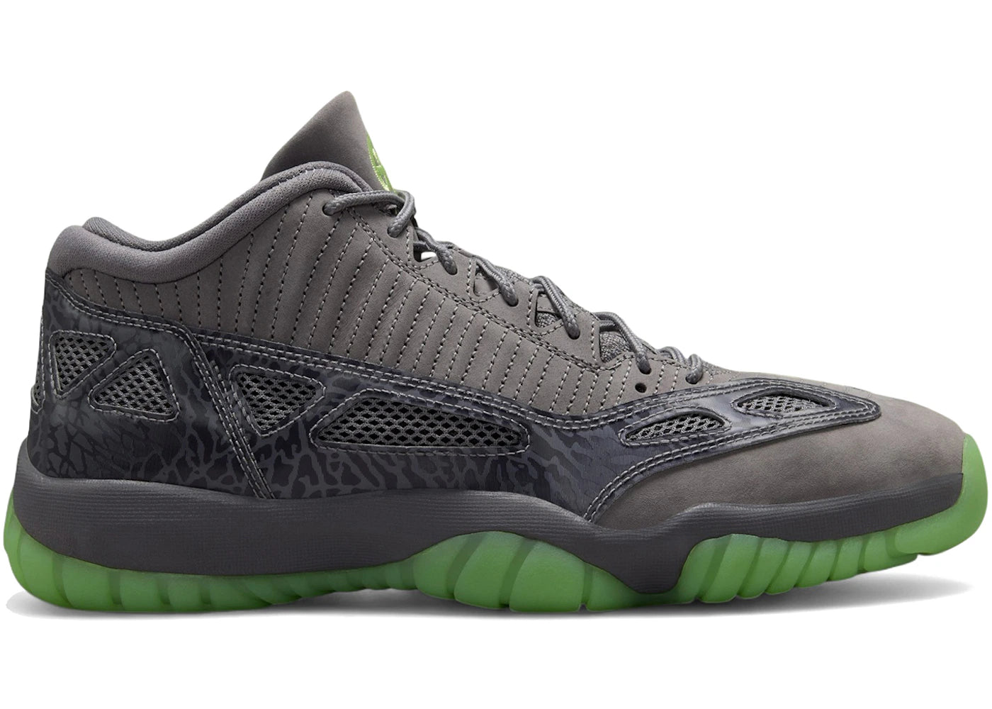 Jordan 11 Retro Low IE Quai 54 - main view