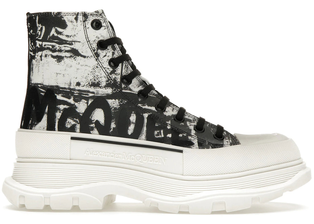 Alexander Mcqueen Graffiti Tread Slick Boot White Black - main view