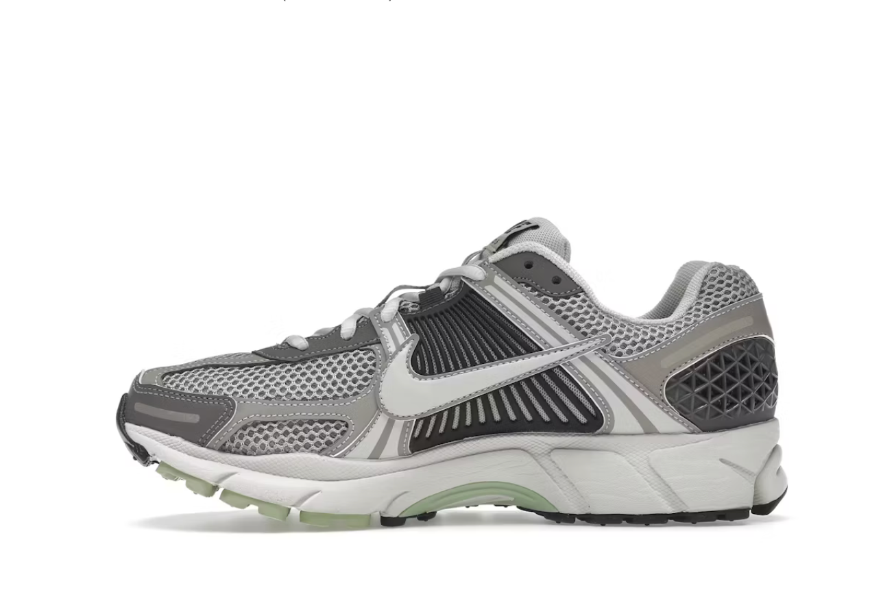 Nike Zoom Vomero 5 Cobblestone Flat Pewter