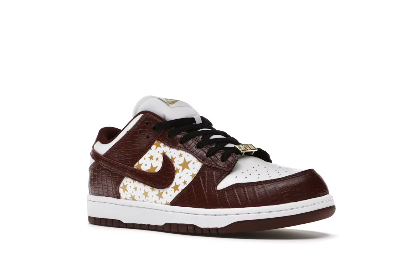 Nike SB Dunk Low Supreme Stars Barkroot Brown