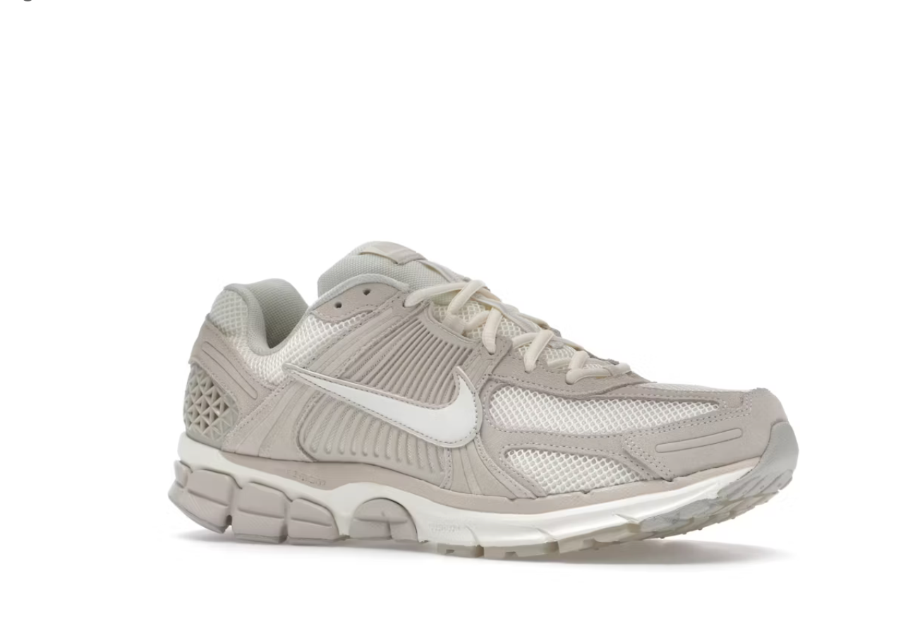 Nike Zoom Vomero 5 Light Orewood Brown