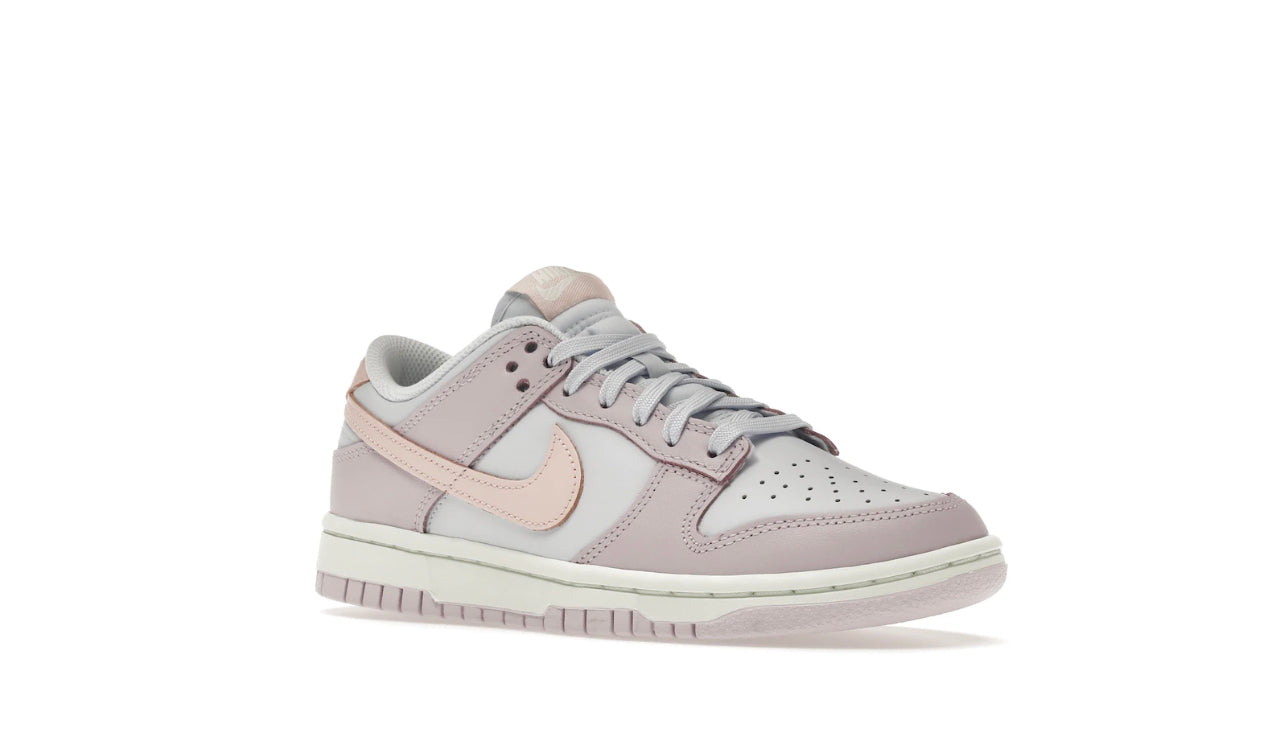 Nike Dunk Low Easter 2022