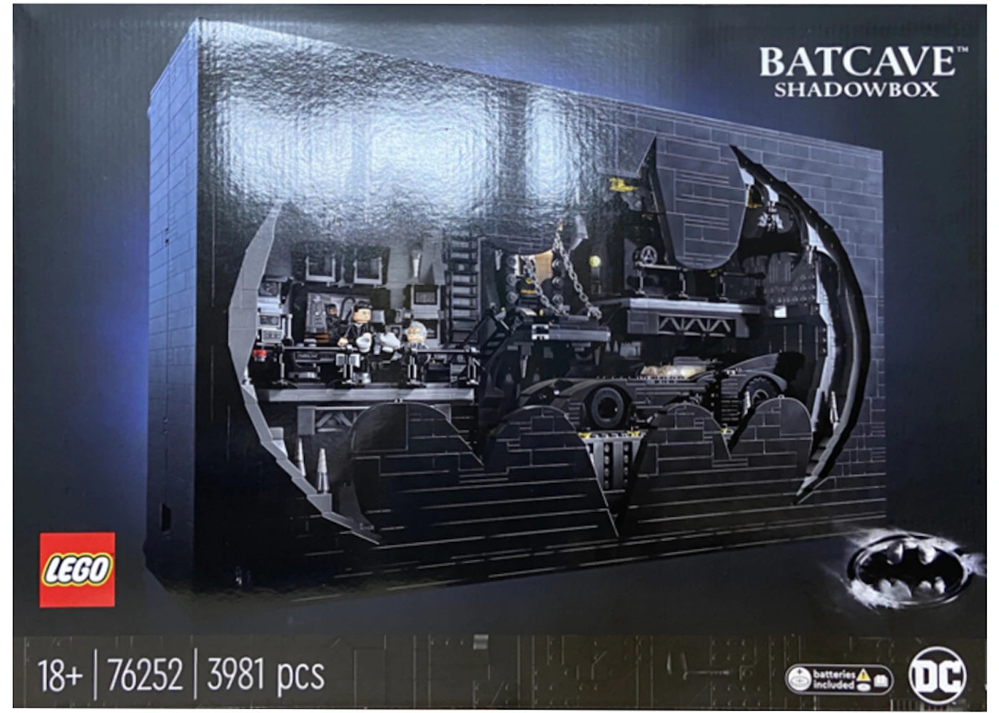 LEGO Batcave Shadow Box Set 76252-