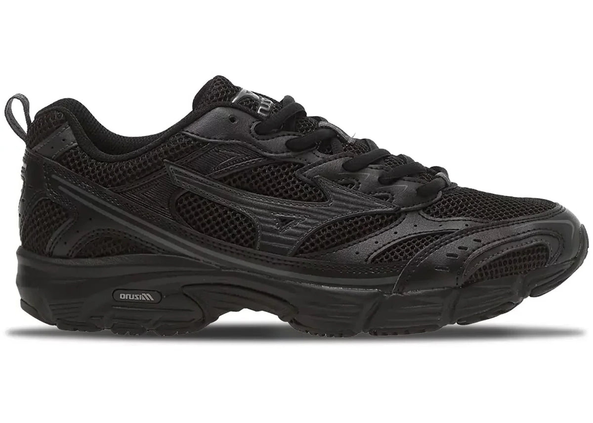 Mizuno MXR Triple Black - main view