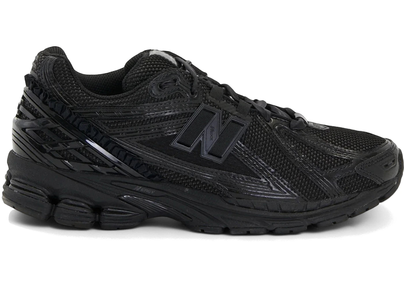 New Balance 1906R-Triple Black Frill