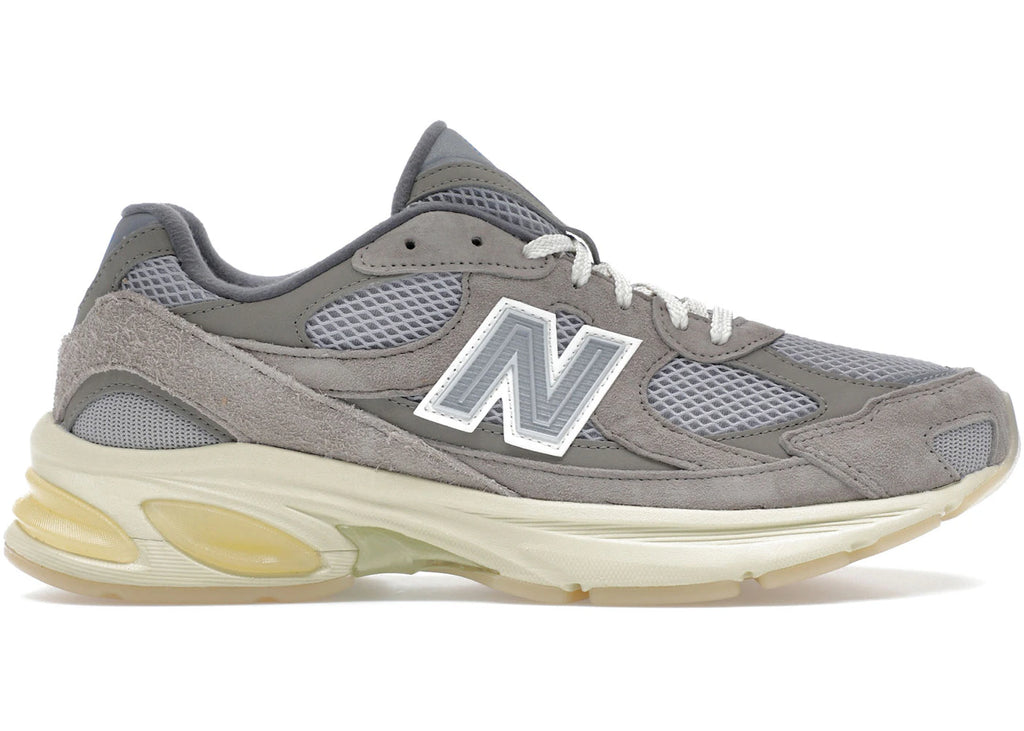New Balance 2010 Grey Day