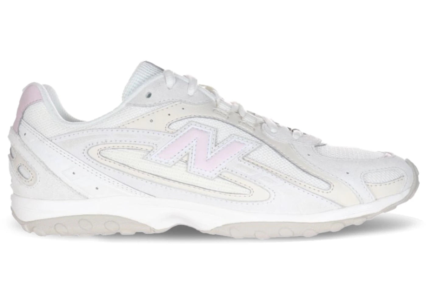 New Balance 204L-Sea Salt Pink