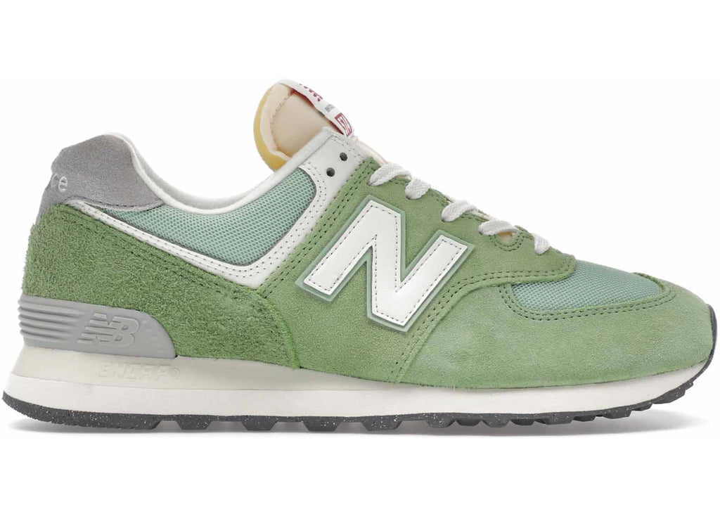 New Balance 574 Chive Sea Salt