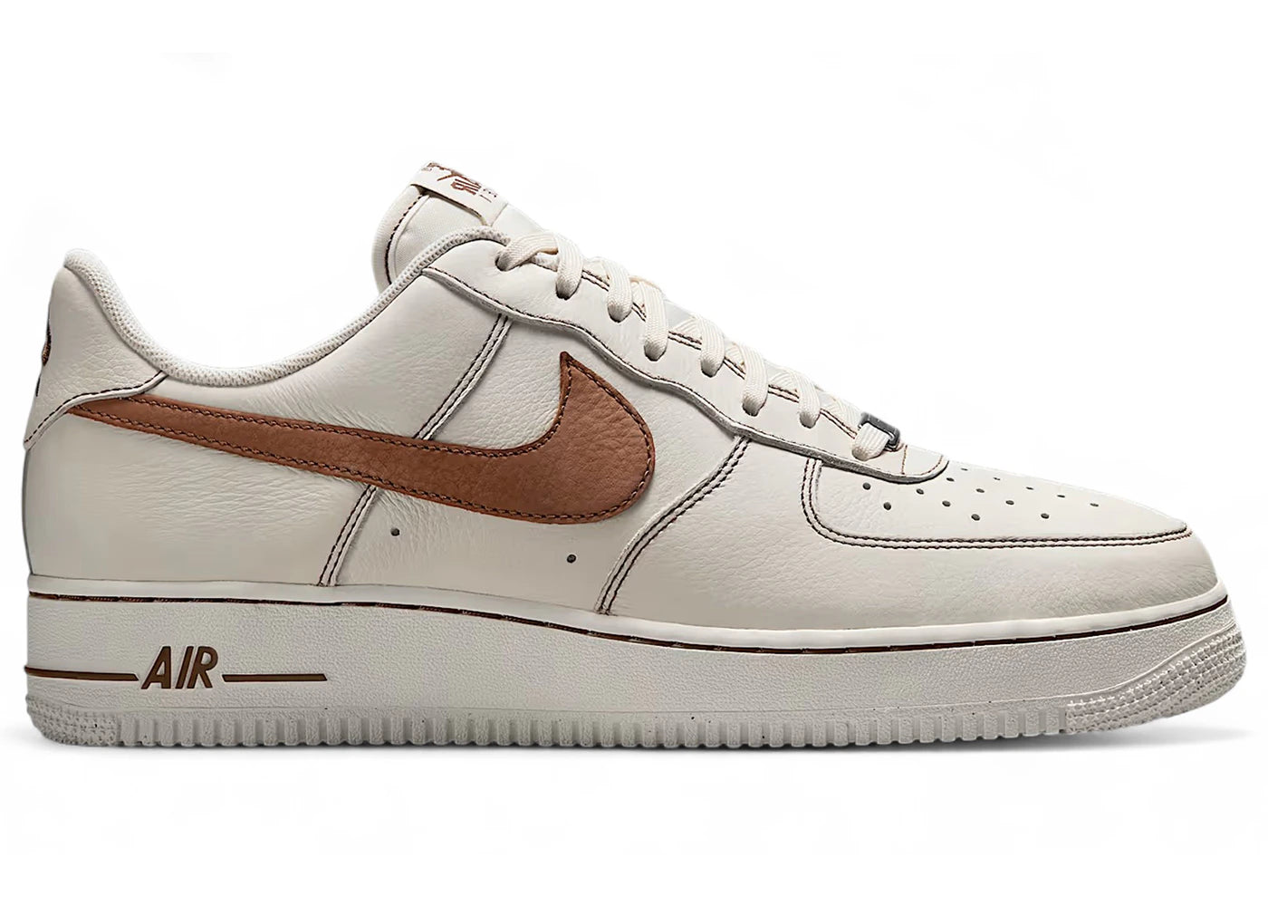Nike Air Force 1 Low '07 LV8 Ivory Saddle Brown