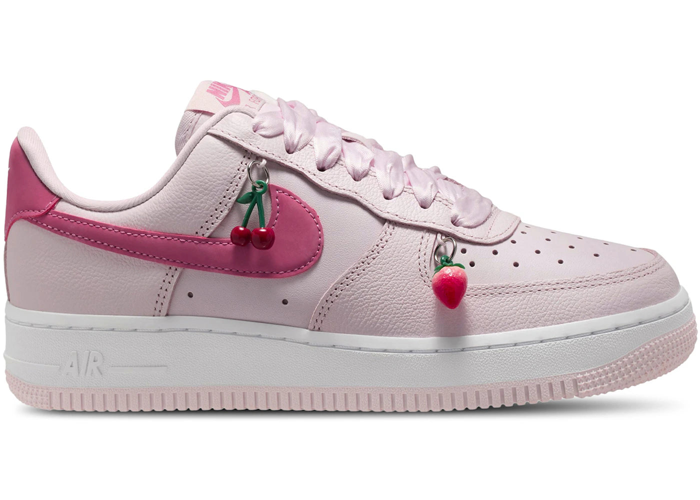 Nike Air Force 1 Low '07 Valentine's Day