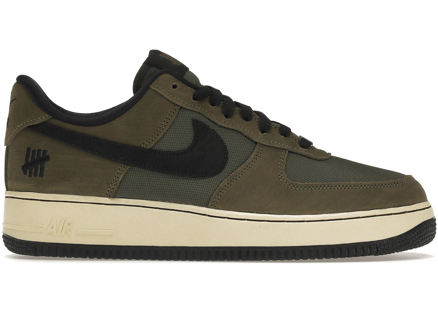 Nike Air Force 1 Low SP-Undefeated Ballistic Dunk vs. AF1