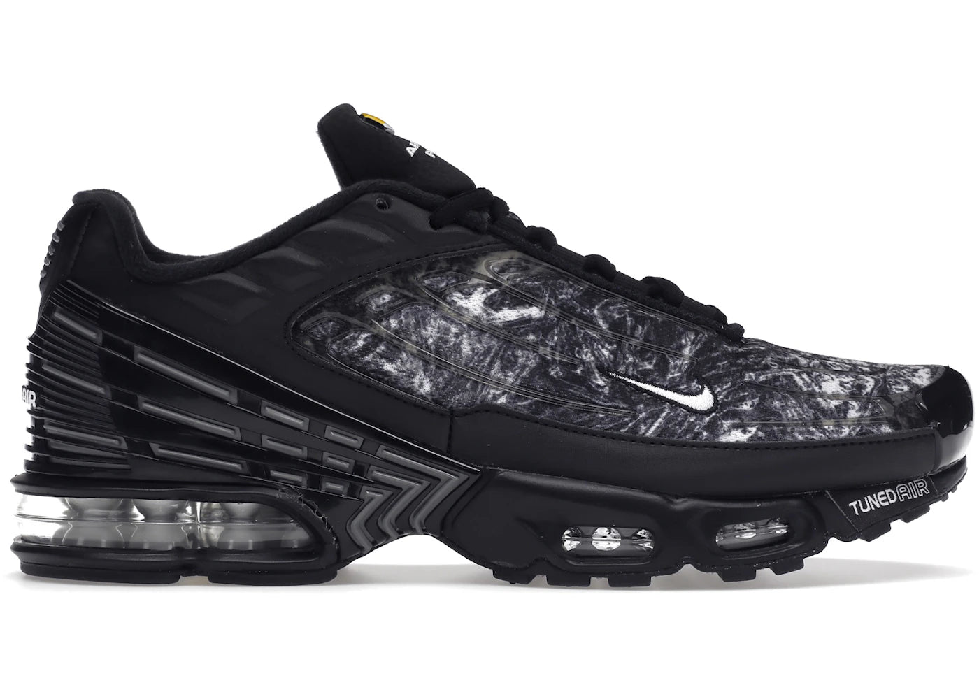 Nike Air Max Plus 3-Black Graphic