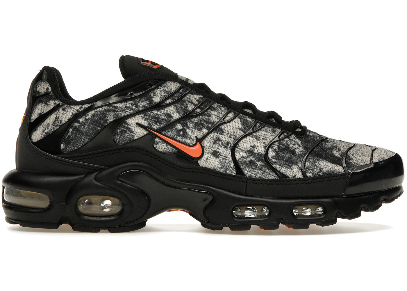 Nike Air Max Plus Camouflage Noir Orange Sécurité