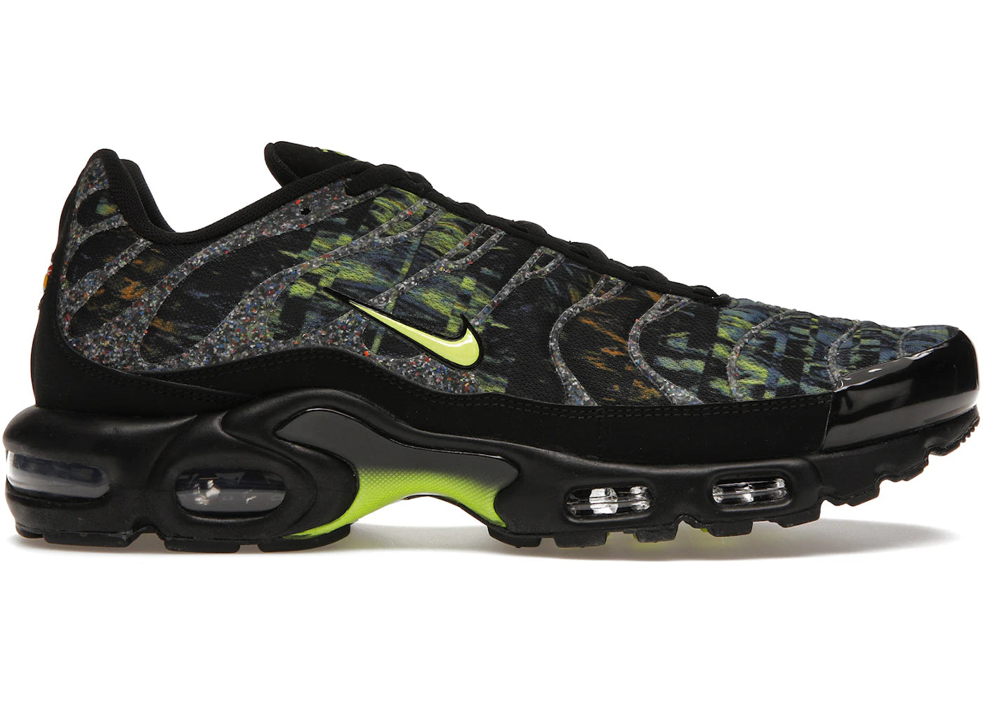 Nike Air Max Plus-Sustainable Black Volt