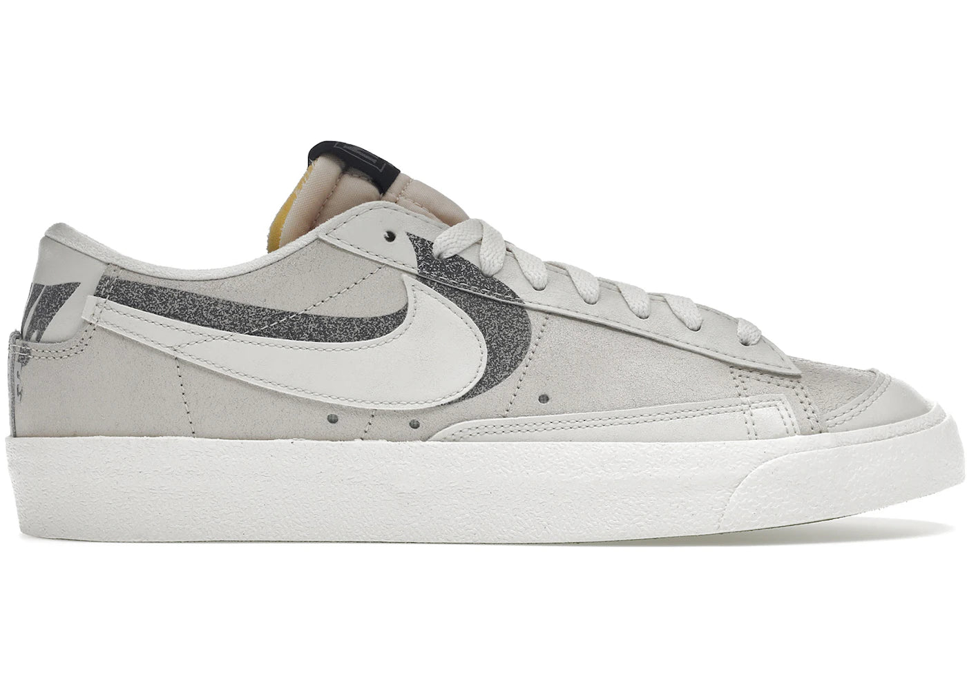 Nike Blazer Low 77 Premium-Halloween (2022)