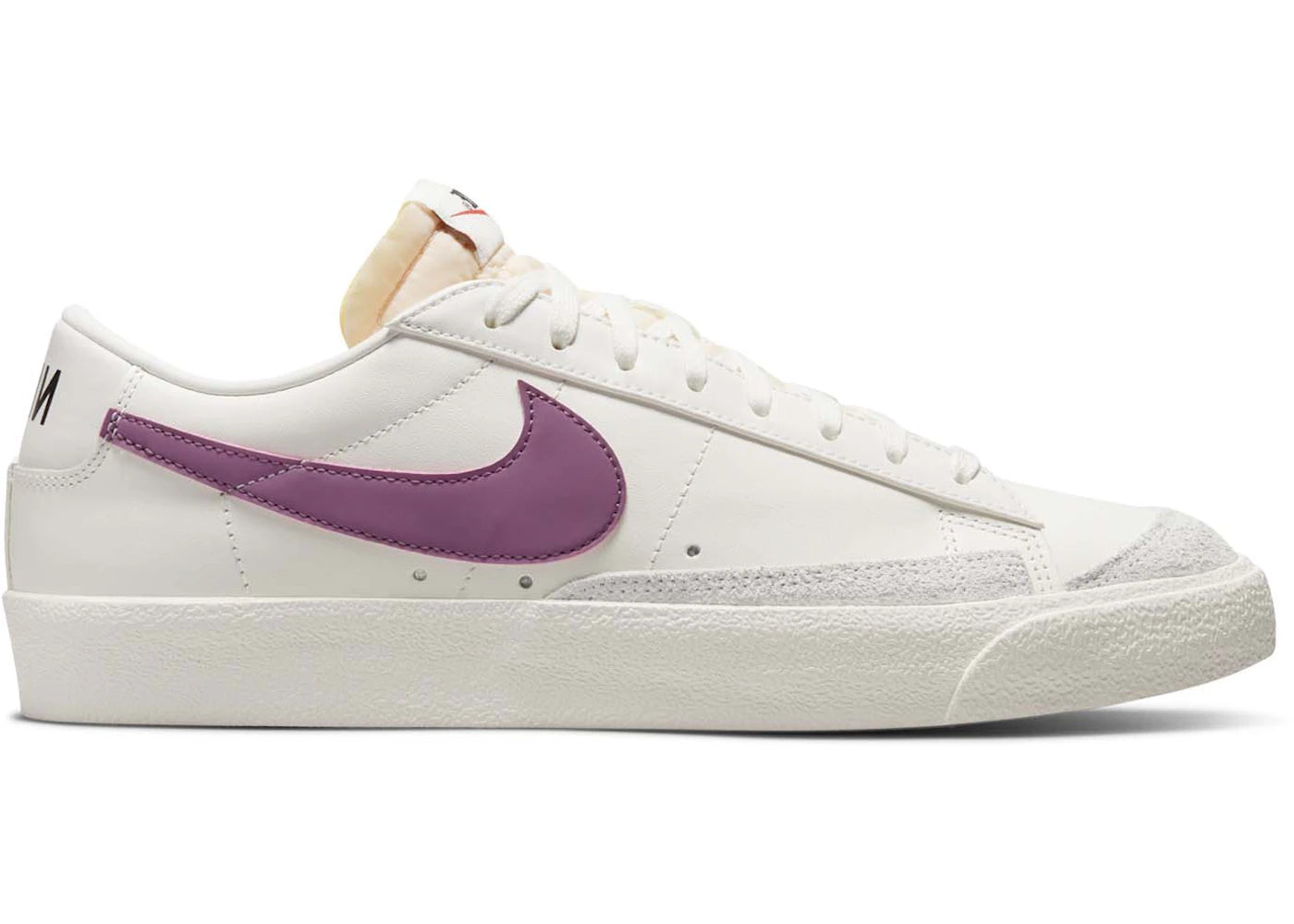 Nike Blazer Low 77 Vintage-Sail Light Bordeaux Vivid Sulfur