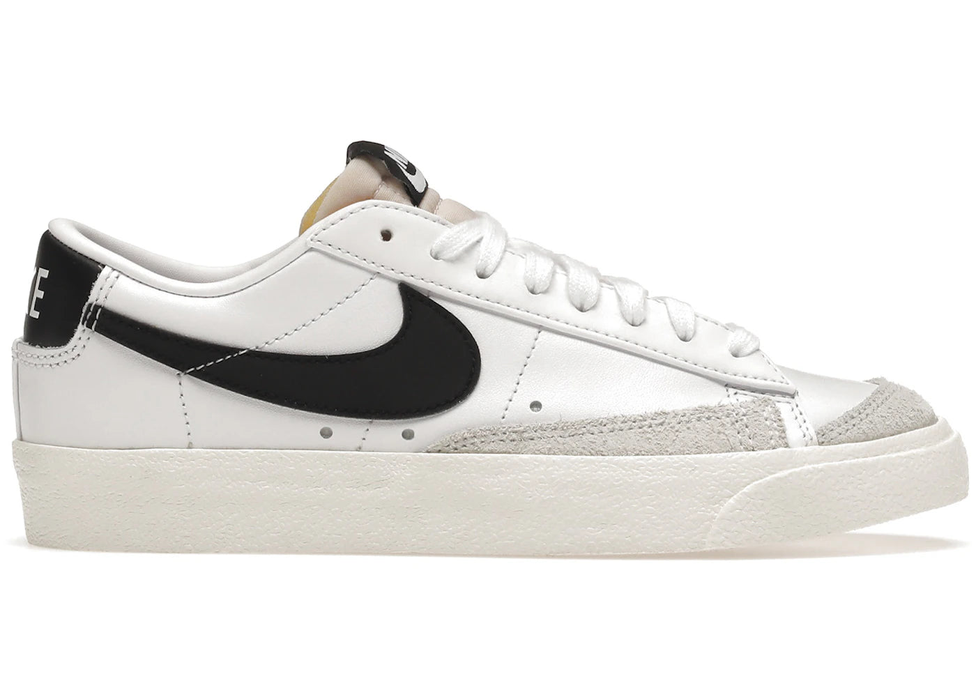 Nike Blazer Low-77 Blanc Noir (Femme)