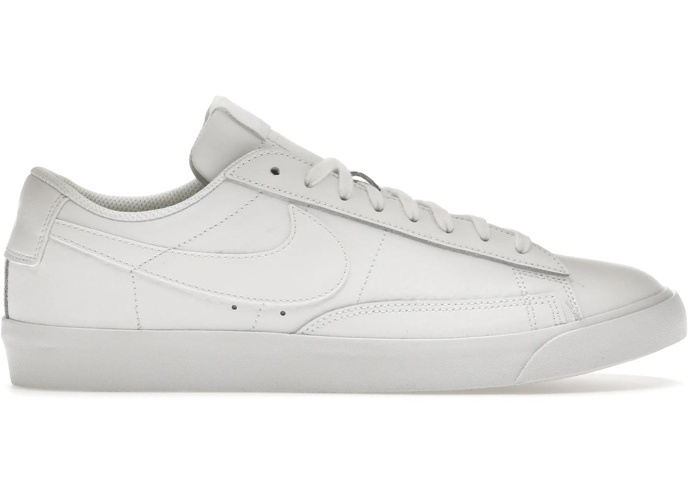 Nike Blazer Low LE-White