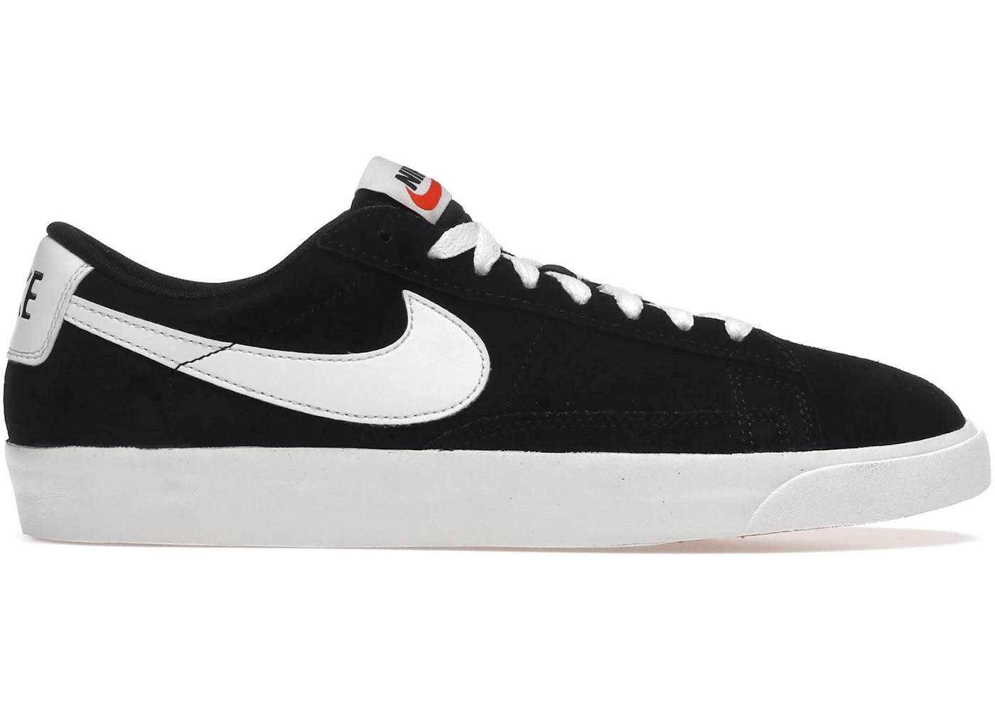 Nike Blazer Low Premium Vintage Suede-Black White