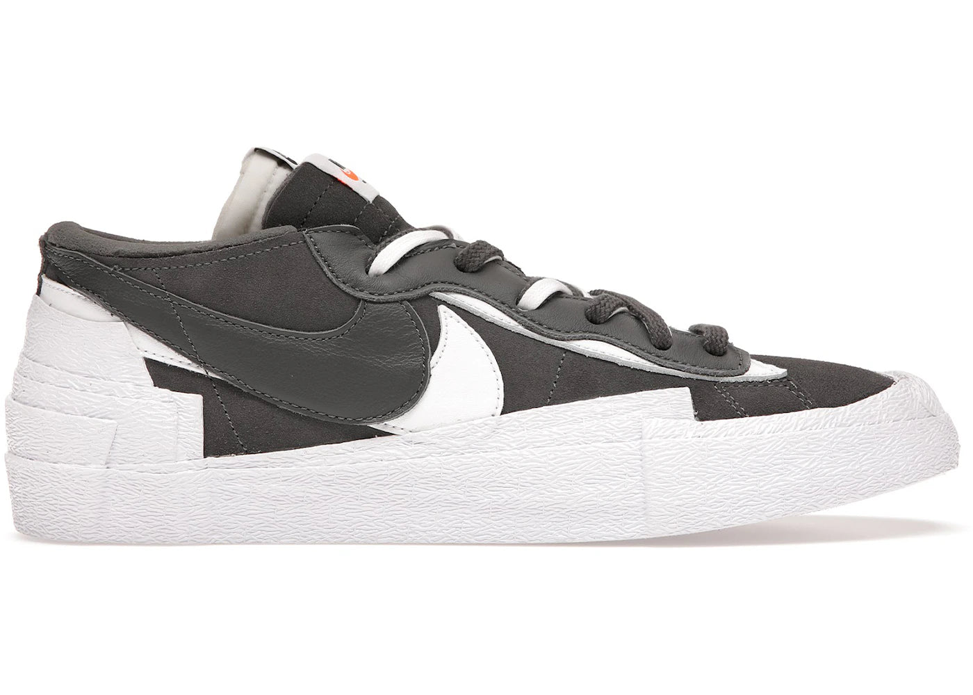 Nike Blazer Low-sacai Iron Grey