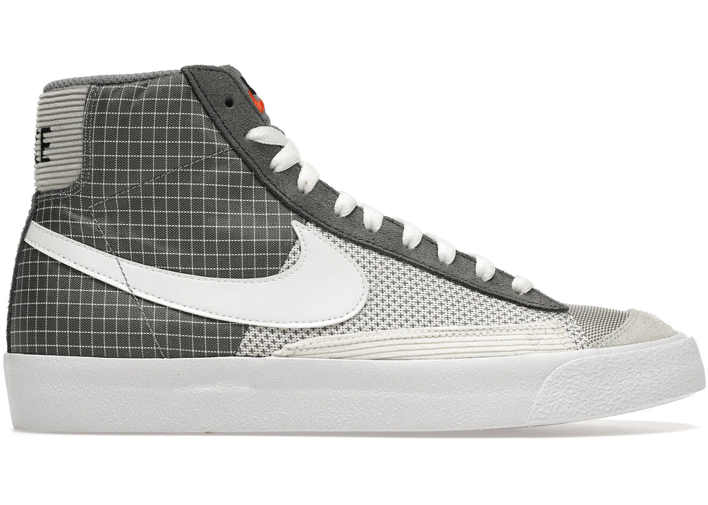 Nike Blazer Mid 77-Patch Smoke Grey
