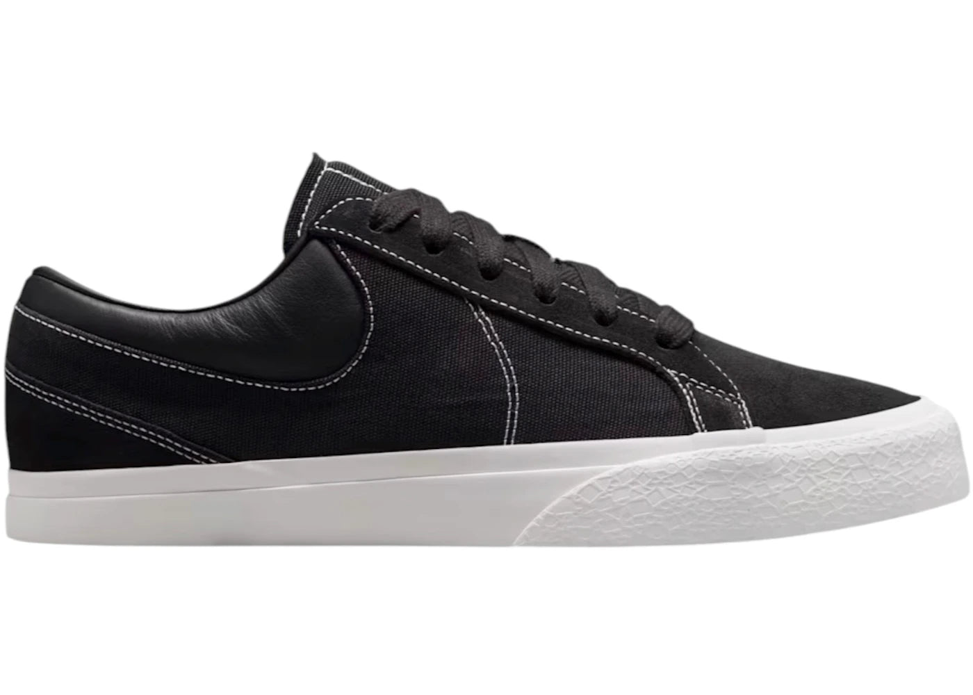 Nike Blazy Black - main view