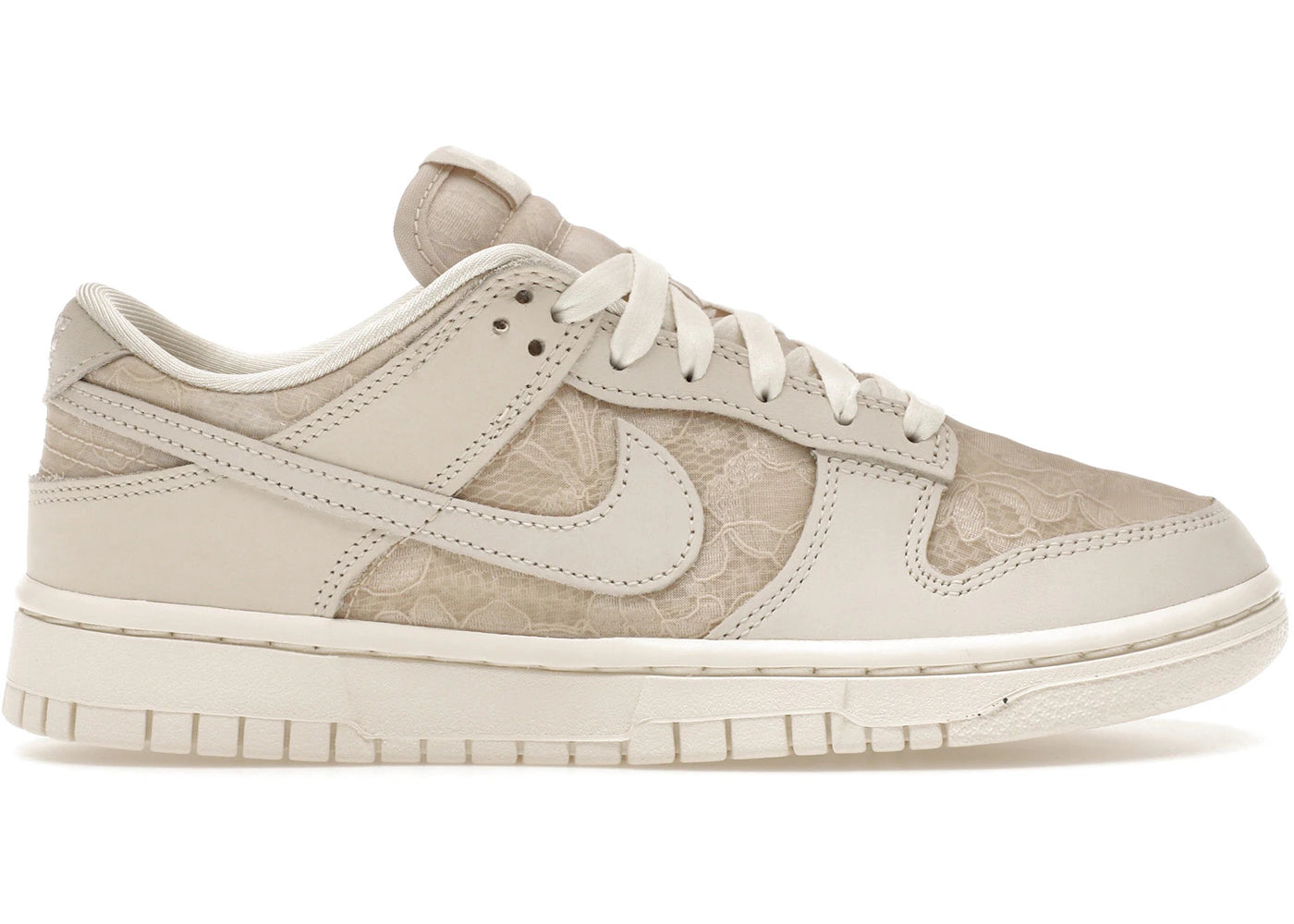 Nike Dunk Low-Lace Soft Pearl (Femme)