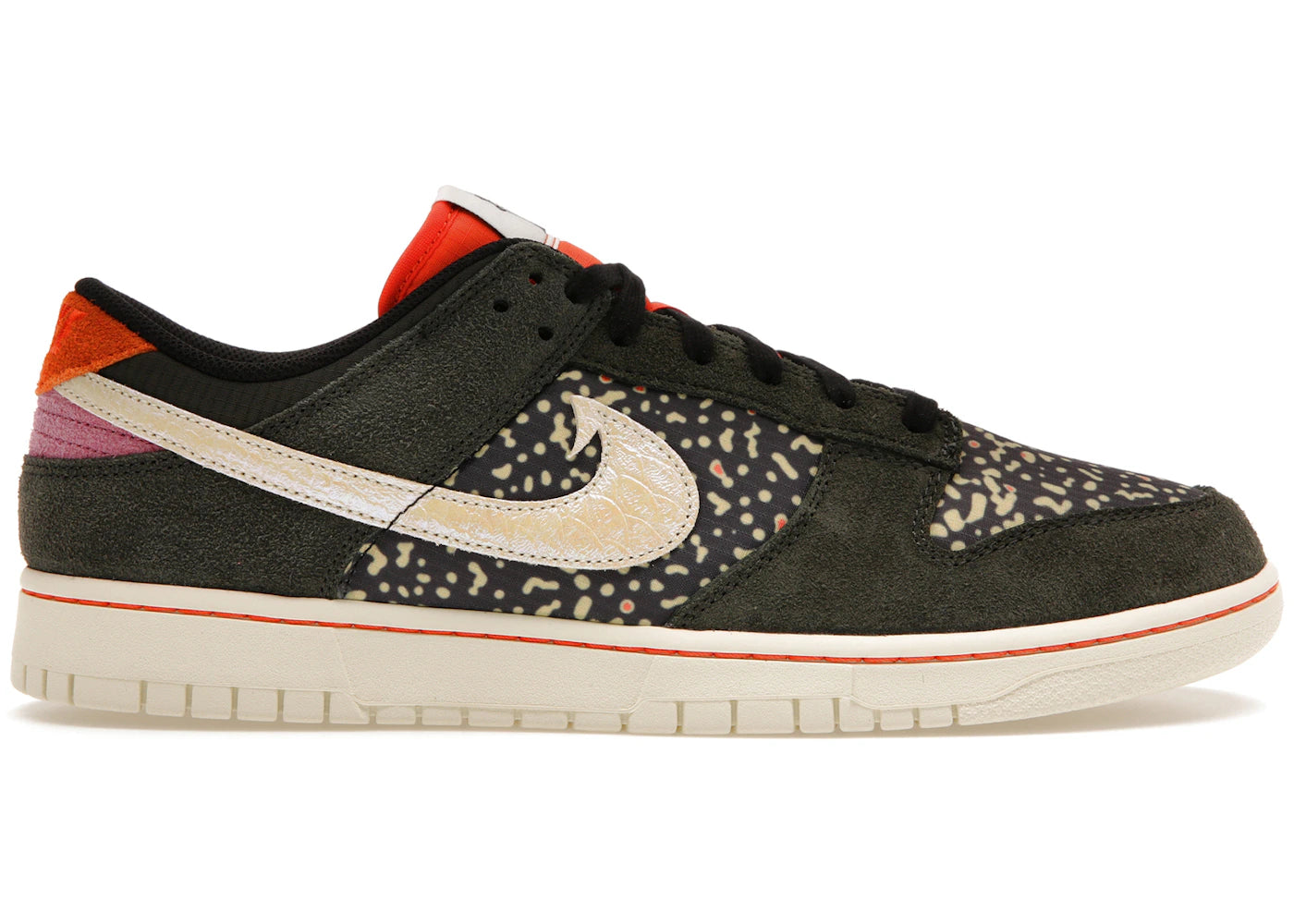 Nike Dunk Low SE-Gone Fishing Rainbow Trout