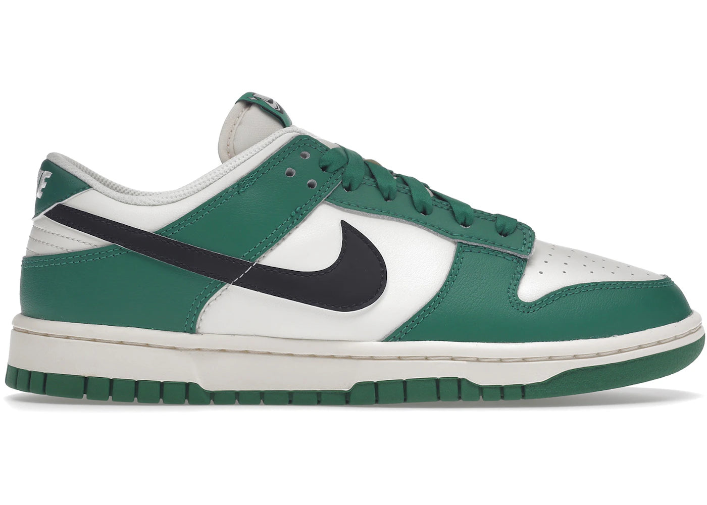 Nike Dunk Low SE-Lottery Pack Malachite Green