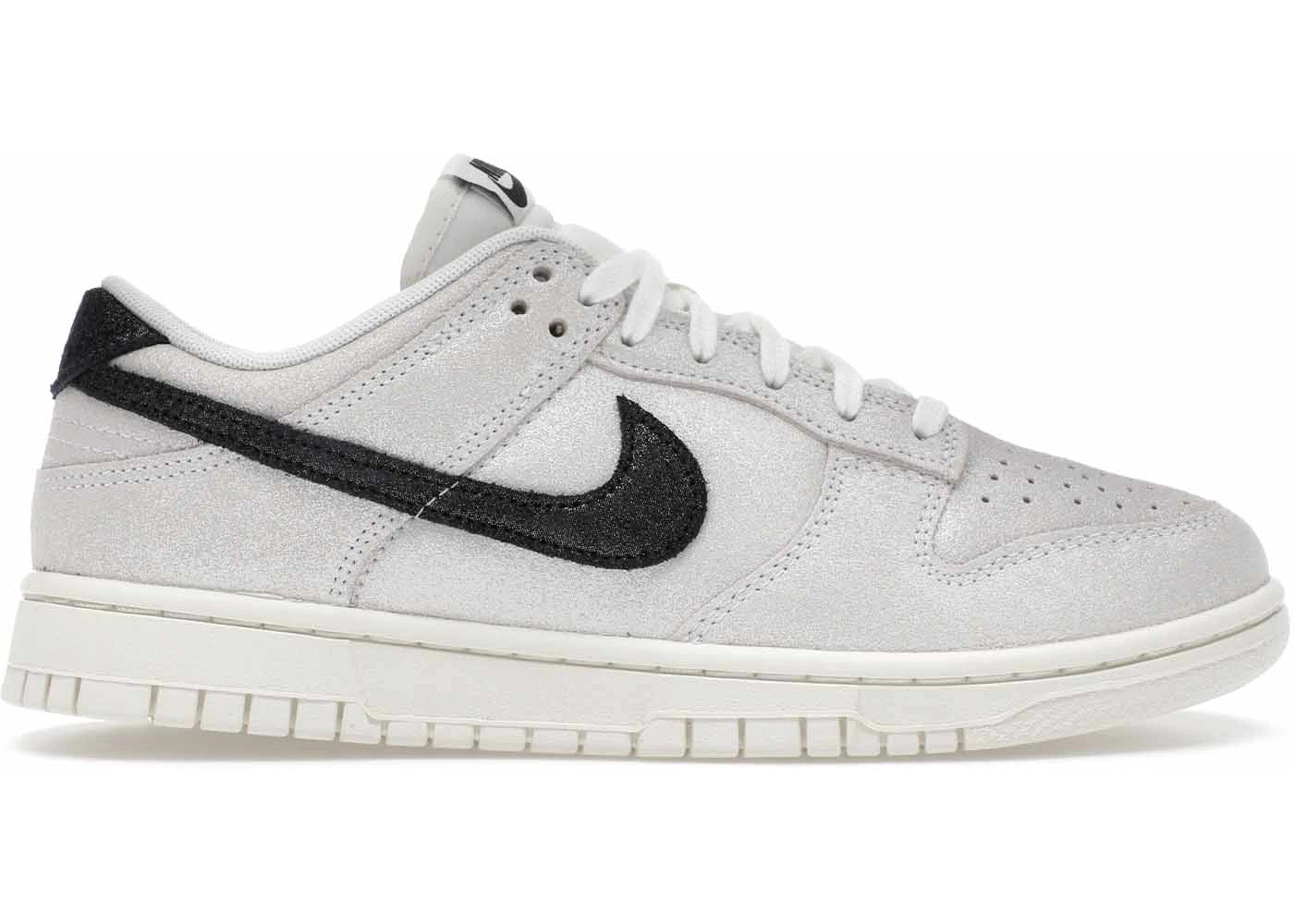 Nike Dunk Low SE - Blanc Noir Rouge Équipe (Femme)