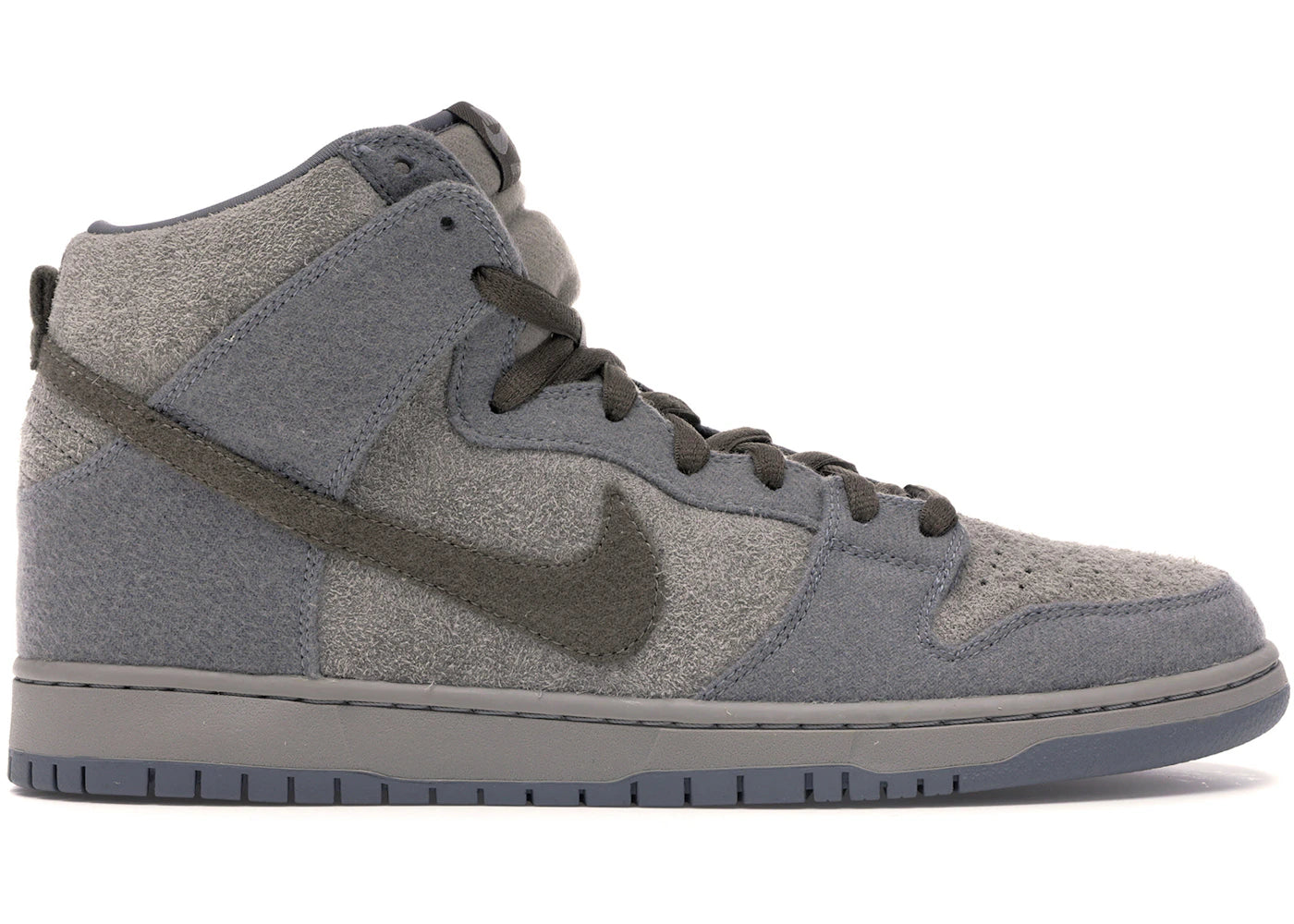 Nike SB Dunk High-Tauntaun