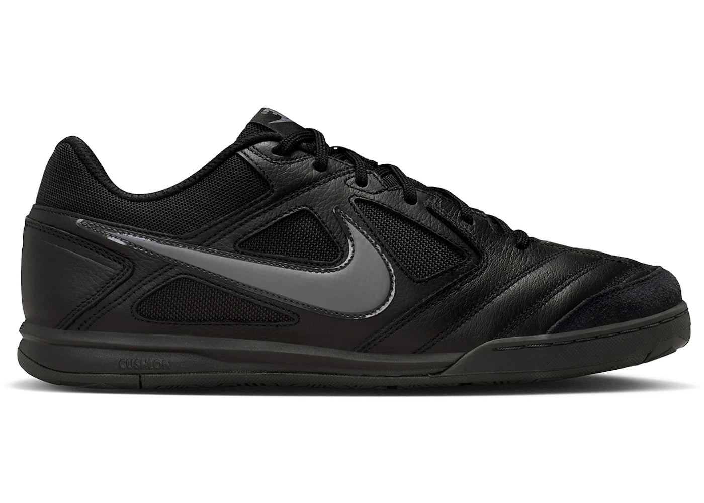 Nike Gato Black Pencil Point
