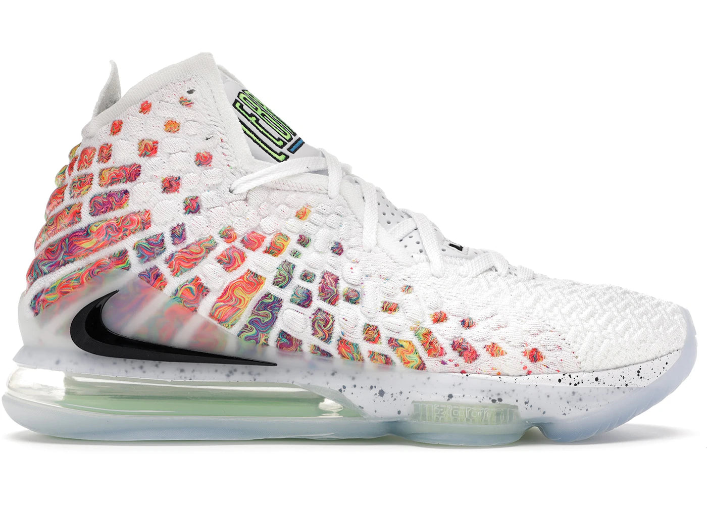 Nike LeBron 17-Air Command Force
