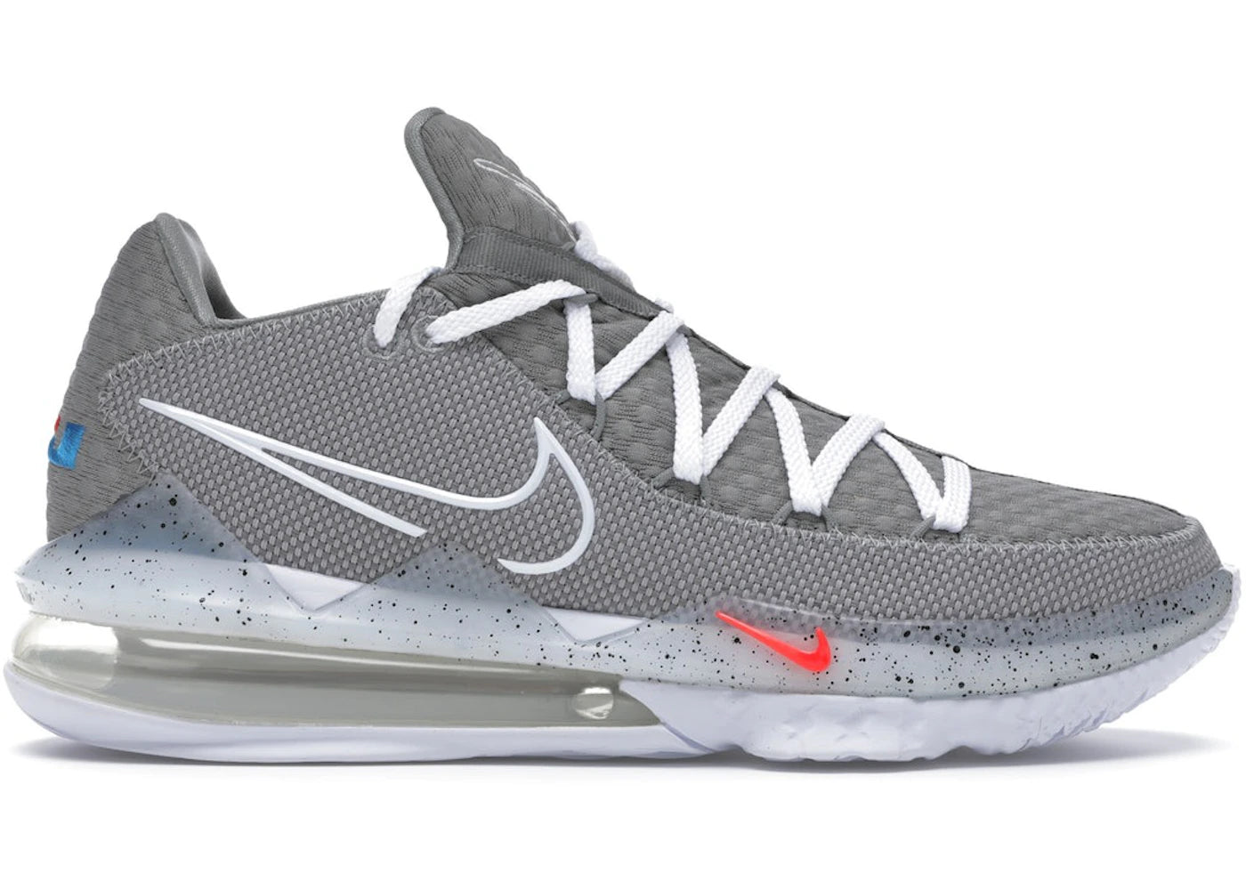 Nike LeBron 17 Low-Particle Grey